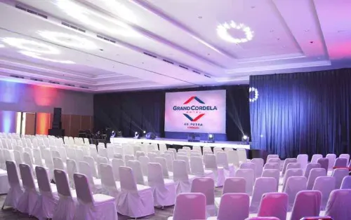 Grand Cordela Hotel AS Putra Kuningan Fasilitas Bisnis Photos