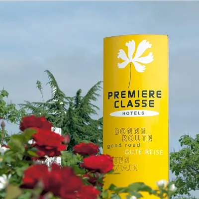 Premiere Classe Niort Est - la CRÈCHE Photos