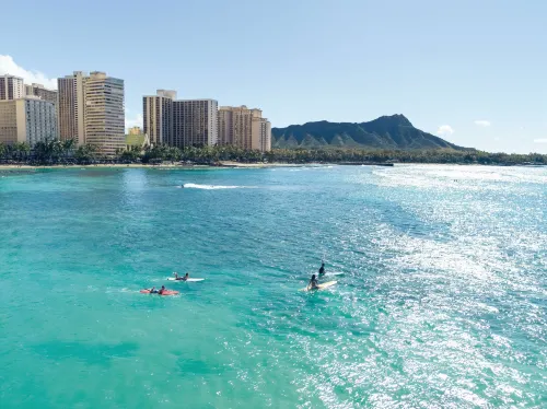 Embassy Suites by Hilton Waikiki Beach Walk Udvendigt Photos