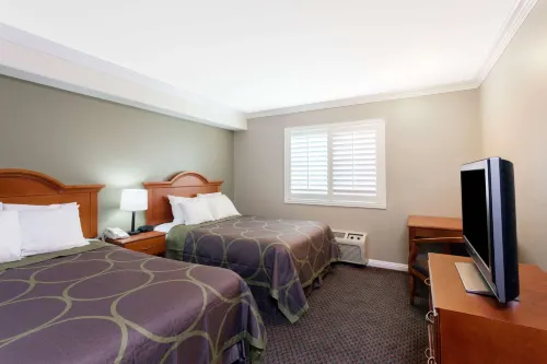 FairBridge Inn Express Tukwila Photos