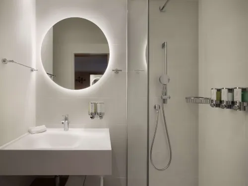 Hampton by Hilton Celle Rooms Photos