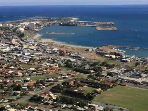 Broadwater Mariner Resort Near Hotel Photos