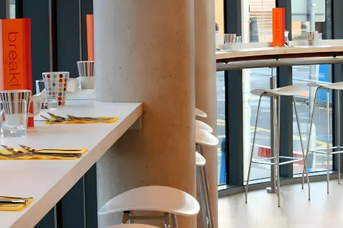 Four Points Flex by Sheraton Cardiff Питание Photos