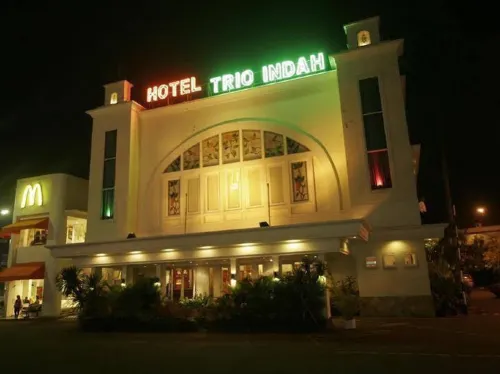 Hotel Trio Indah 2 Exterior Photos