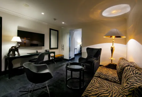 Hotel Lilla Roberts Rooms Photos