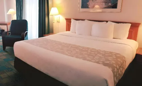 La Quinta Inn by Wyndham Norfolk Virginia Beach Photos