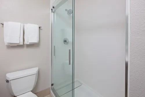 Holiday Inn Express & Suites Rancho Mirage - Palm Spgs Area Rooms Photos