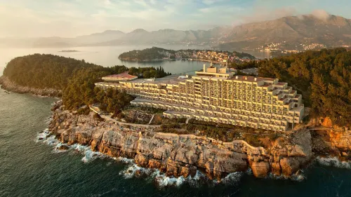 Hotel Croatia Экстерьер Photos