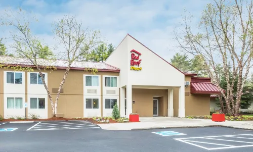 Red Roof Plus+ South Deerfield - Amherst Featured Photos