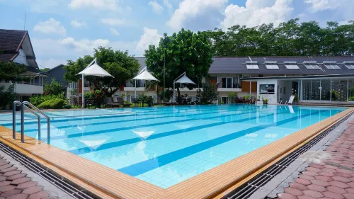 Front One Resort Magelang Unggulan Photos