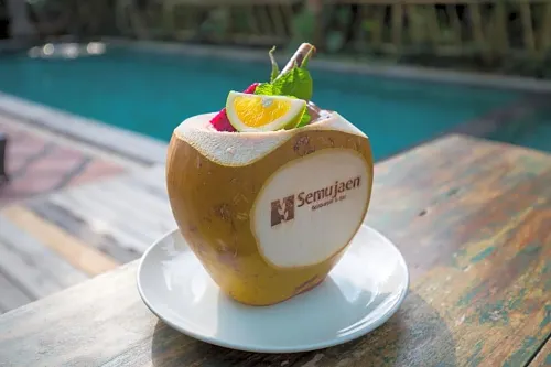Meruhdani Boutique Hotel Ubud Restauration Photos