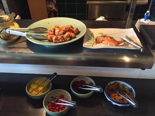 Hotel Crown Hills Sagamihara Makanan Photos
