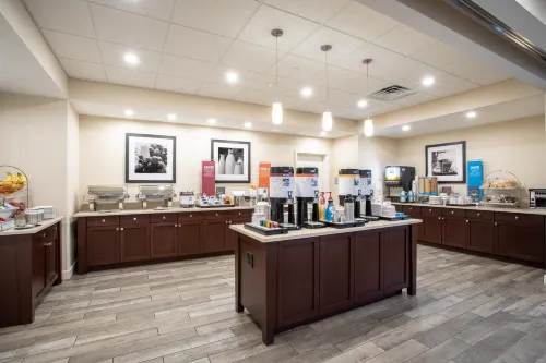 Hampton Inn Boston - Westborough Dining Photos