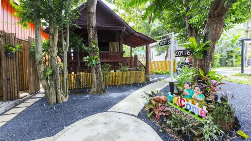 Naiharn Beach Resort Esterni Photos