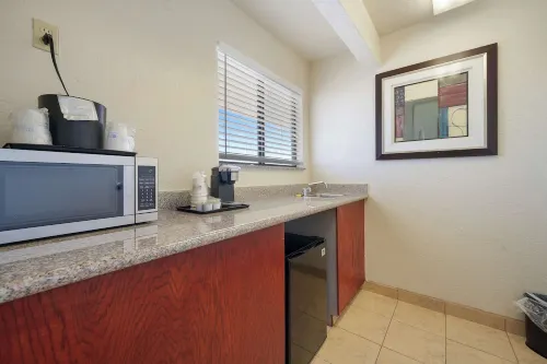 Best Western Plus Executive Inn  Suites Chambres Photos
