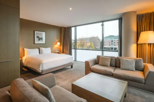 Radisson Blu Royal Hotel, Dublin Featured Photos