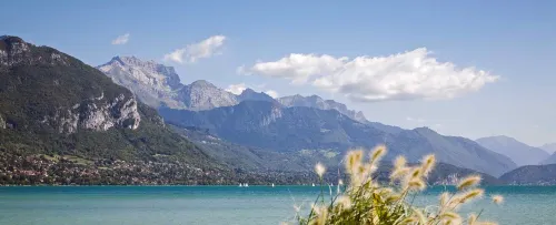 ibis Styles Annecy Gare Centre À proximité de l'hôtel Photos