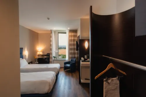 UNA HOTELS MH Matera Camere Photos
