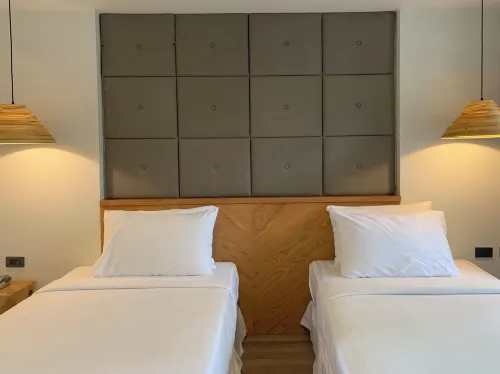 Oun Hotel Bangkok Camere Photos