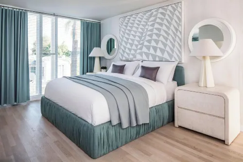 Avalon Hotel Beverly Hills, a Member of Design Hotels Rooms Photos