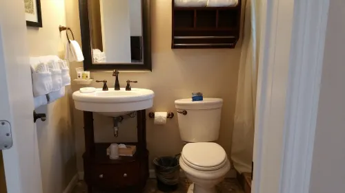 Sunset Inn Pacific Grove Photos