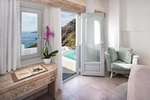 Athina Luxury Suites Photos