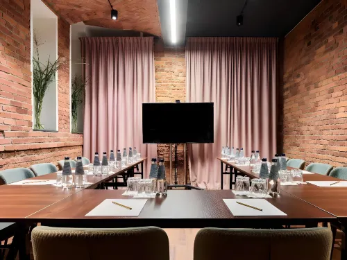 Hotel Altus Palace - Destigo Hotels Business Photos