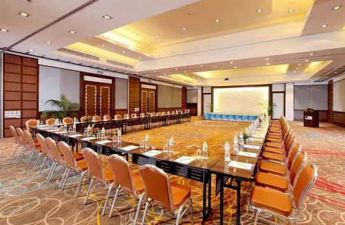 Novotel Phuket Vintage Park Resort Бизнес-удобства Photos