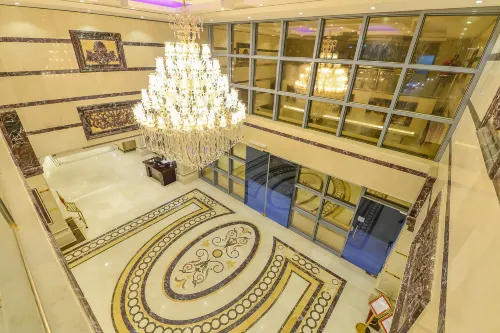 Crown Town Hotel Yleiset tilat Photos