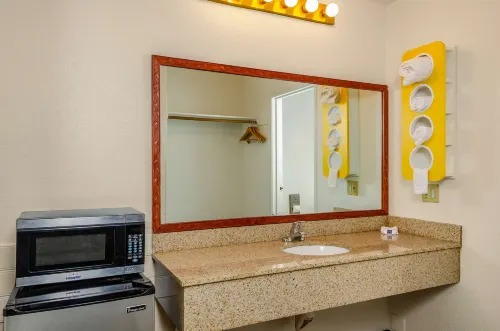 Motel 6 Oakdale, CA Camere Photos