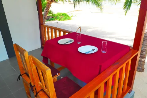 The Scenery Beach Resort Питание Photos