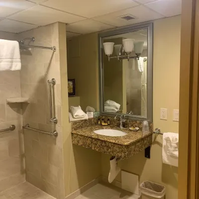 Best Western Plus Wilkes Barre Center City Rooms Photos