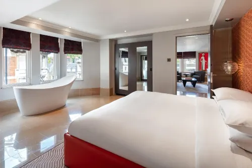 Radisson Blu Hotel, London Bloomsbury Kamar Photos