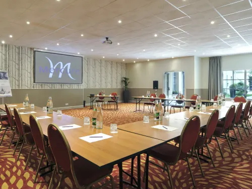 Hotel Mercure Rambouillet Relays du Château Espaces Affaires Photos