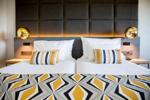 Hotel Tres Reyes Pamplona Chambres Photos