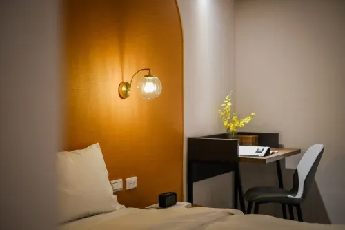 Giant Rich Hotel Photos
