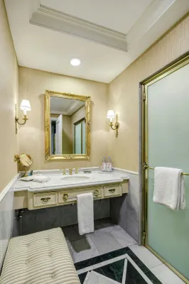 Sheraton Santiago Hotel and Convention Center Rooms Photos