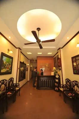 Flora Centre Hotel & Spa Area Publik Photos