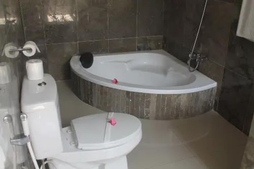 Kelapa Lovina Beach Villas - Singaraja BALI Kamar Photos