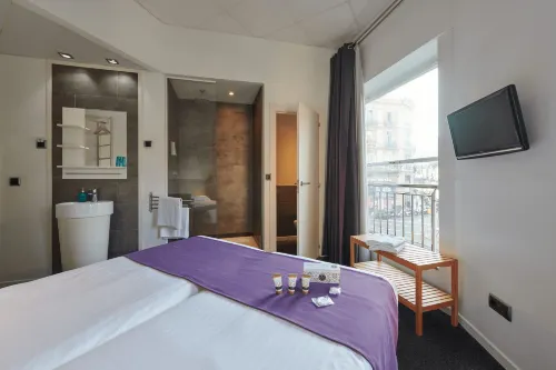 Hostal Mayerling Centro Rooms Photos