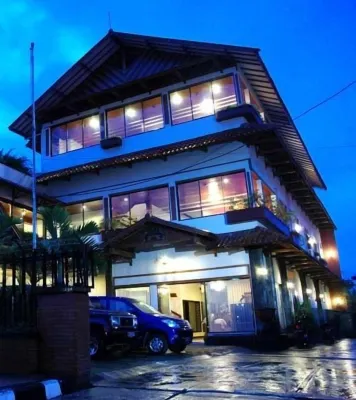 Kenangan Bandung Hotel Exterior Photos
