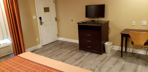 Santa Fe Inn Los Angeles Rooms Photos