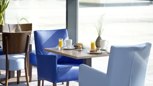 Holiday Inn Express Singen Mahlzeiten Photos