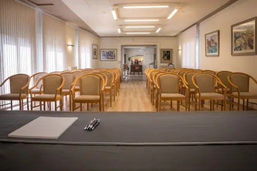Hotel Pirineos Figueres by Pierre & Vacances Business Facilities Photos
