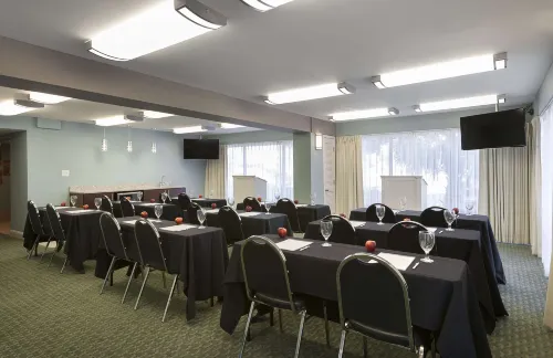 Dayton House Resort, BW Signature Collection Business Facilities Photos