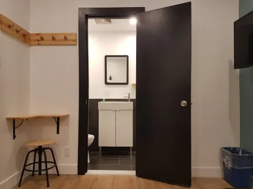 Auberge Saintlo Montréal Hostel Kamar Photos