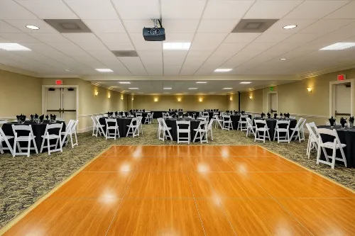 Historic Santa Maria Inn Dining Photos