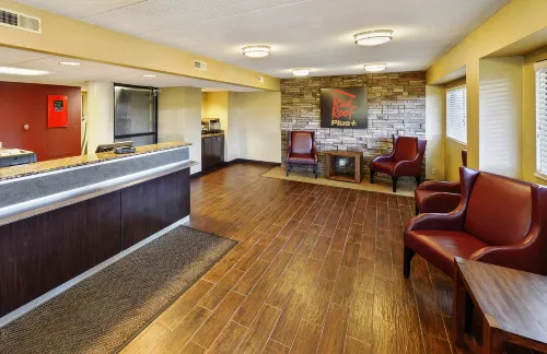 Red Roof Plus+ Washington DC - Manassas Public Areas Photos