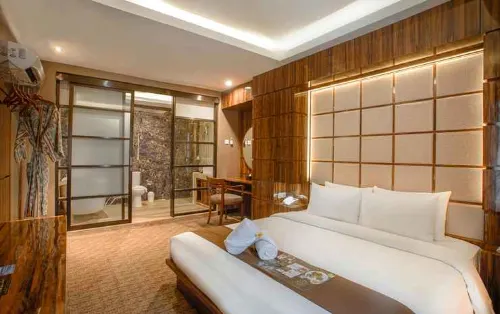 Royal Regantris Cendana Photos