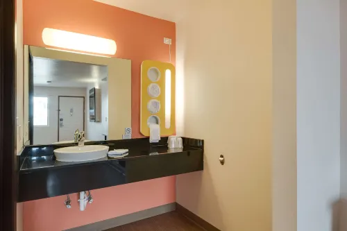 Motel 6 Brownsville, TX North Camere Photos